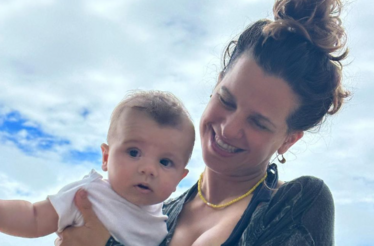 Portuguesa, marido e filho morrem atropelados em paragem de autocarro nos  EUA - Mundo - Correio da Manhã