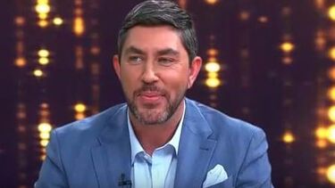 "Nos Brit Awards tem de se chamar a atenção": Adriano Silva Martins sobre 'look' de Bárbara Bandeira