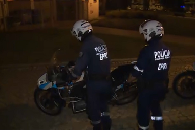 PSP apedrejada ao prender ladrão de telemóvel na Amadora