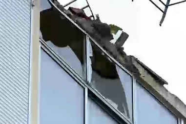 Temporal ‘Nelson’ inundou ruas e causou estragos