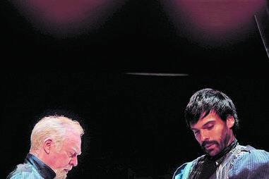 Em palco, Vítor Silva Costa e Alfredo Brito 