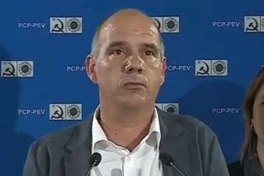 “Resultado obtido pela AD nestas eleições constitui um fator negativo”: Paulo Raimundo sobre o resultado das eleições