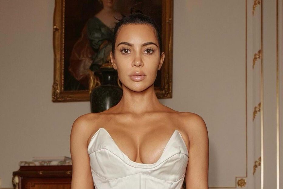 Kim Kardashian tem 43 anos