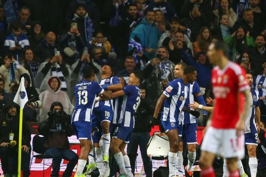 Wendell marcou frente ao Benfica