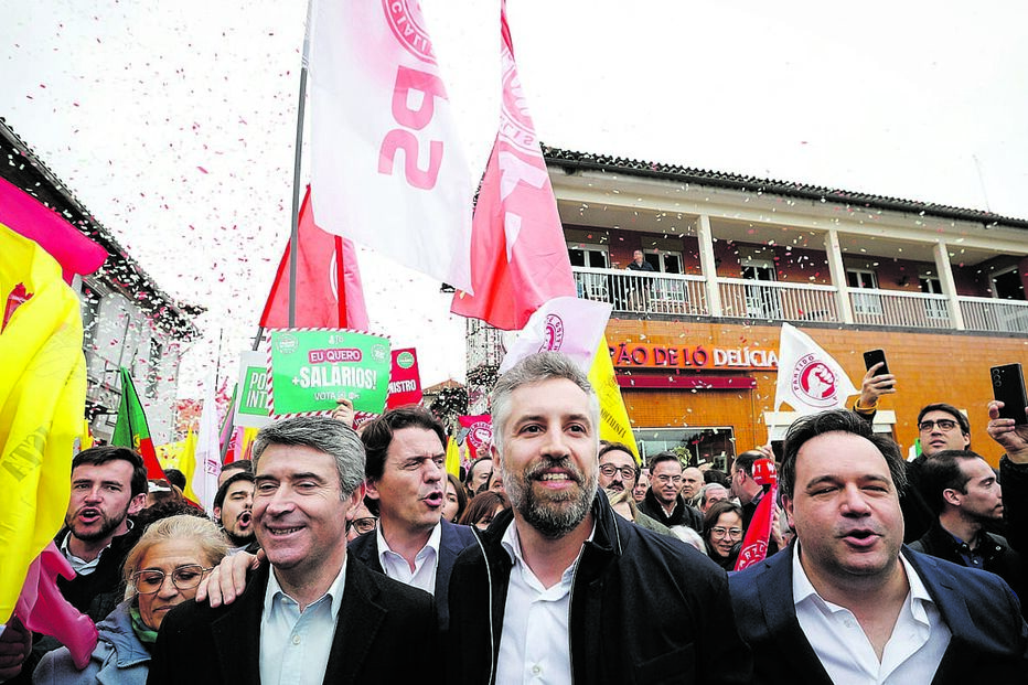 Nuno Santos participou ontem em três arruadas