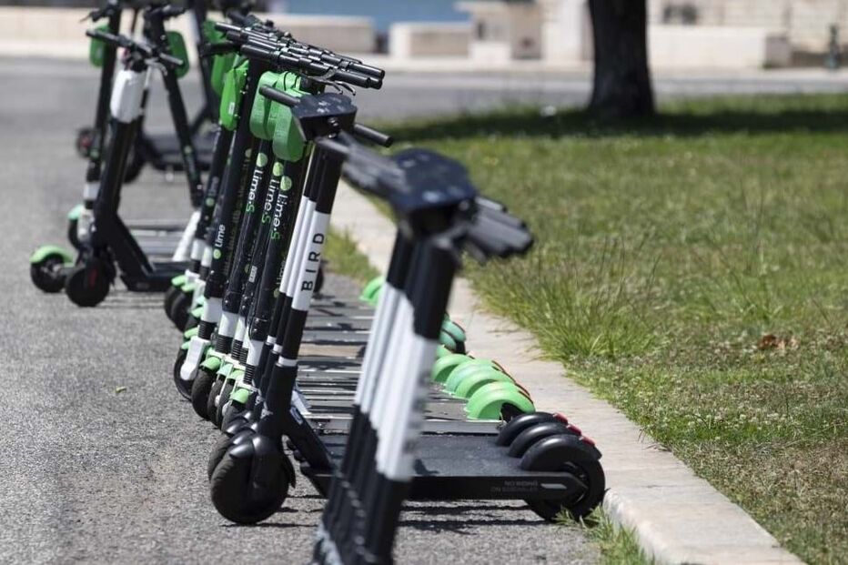 Trotinetes elétricas BIRD