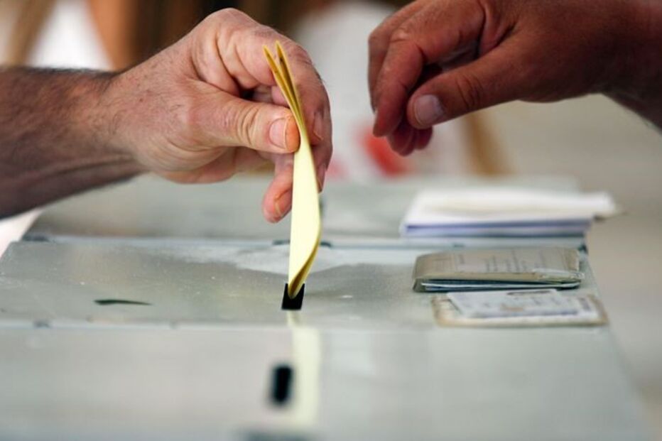 Imagem VOTO ANTECIPADO.JPG (20655148) (Milenium)