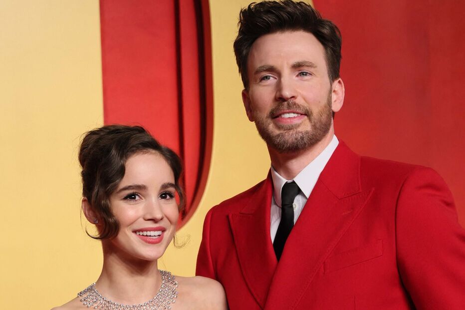 Chris Evans e Alba Baptista