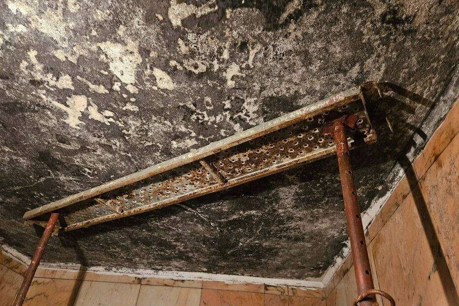 Falta de limpeza encerra messe da Marinha em Almada