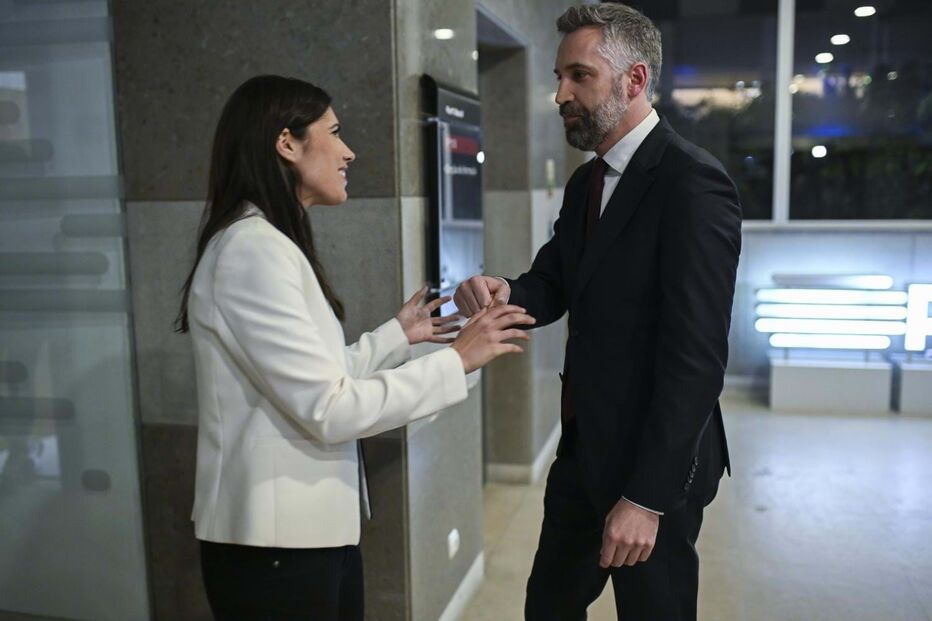 Mariana Mortágua (BE) e Pedro Nuno Santos (PS)