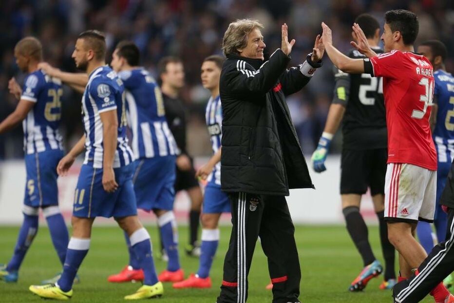 Benfica venceu o FC Porto, em 2014, nas meias-finais da Taça da Liga, em pleno Estádio do Dragão