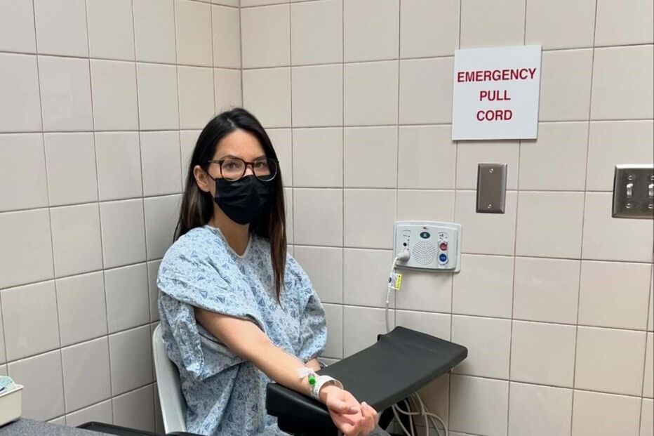 Olivia Munn diagnosticada com cancro da mama