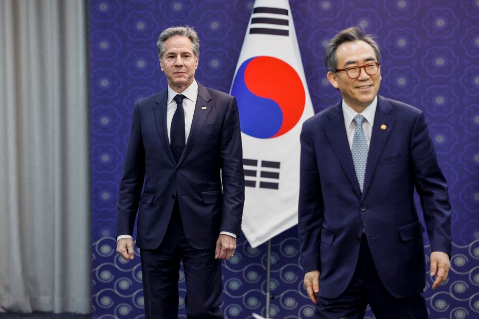 Secretário de Estado norte-americano, Antony Blinken, e ministro dos negócios estrangeiros sul coreano, Cho Tae-yul 