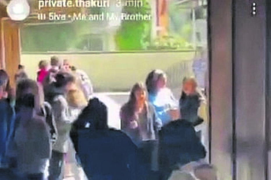 Três alunos envolvidos em rixa numa escola de Alvalade 