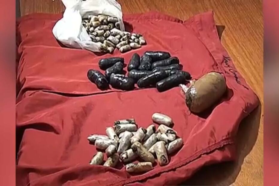 Dois estudantes portugueses detidos na Indonésia por tráfico de droga. Crime punido com pena de morte