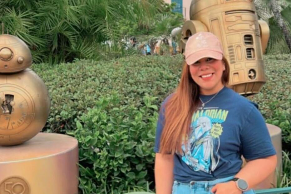 Kristel Candelario foi de férias e deixou a filha sozinha em casa.jpg