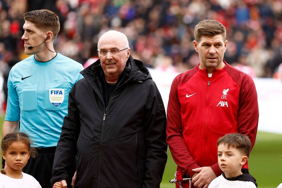 Sven-Goran Eriksson, com cancro terminal, cumpre sonho de orientar o Liverpool 