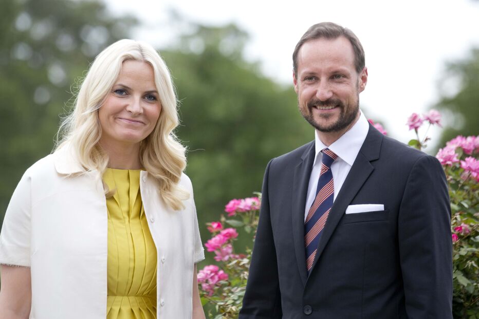 Princesa Mette-Marit da Noruega e o marido Haakon, Príncipe Herdeiro da Noruega