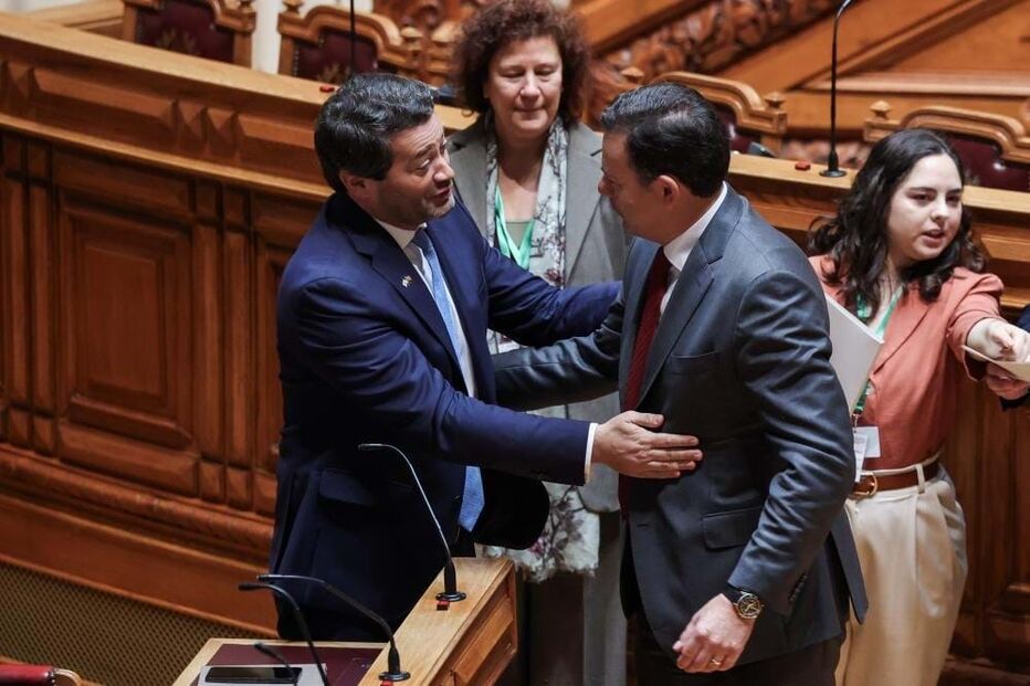 Luís Montenegro conversa com o Líder do Chega, André Ventura