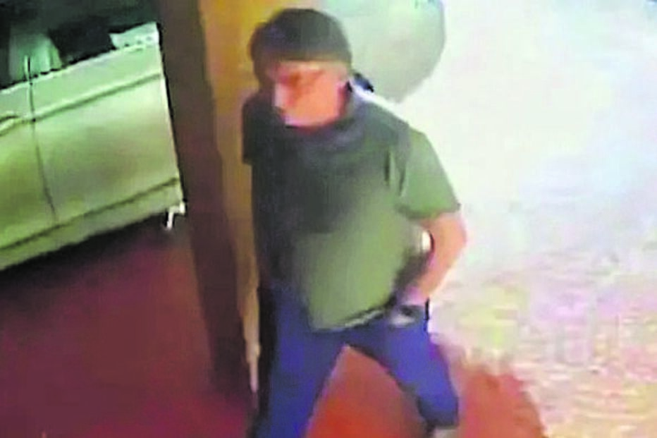 Imagens de Bolsonaro a entrar na Embaixada da Hungria, onde passou dois dias