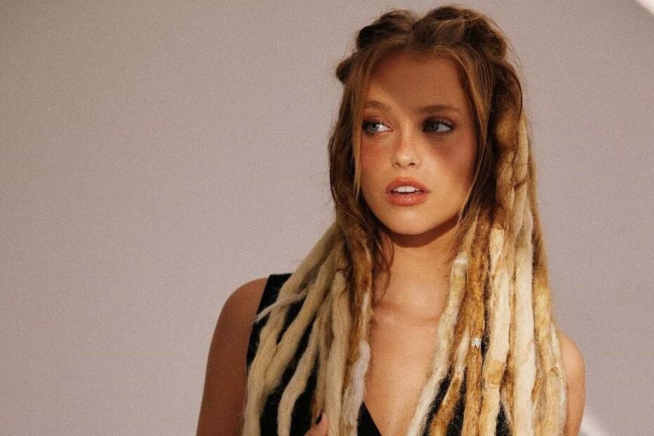 2024-03-30_23_54_21 Snapinsta.app_434317601_18222587440276283_4357482959449009727_n_1024.jpg