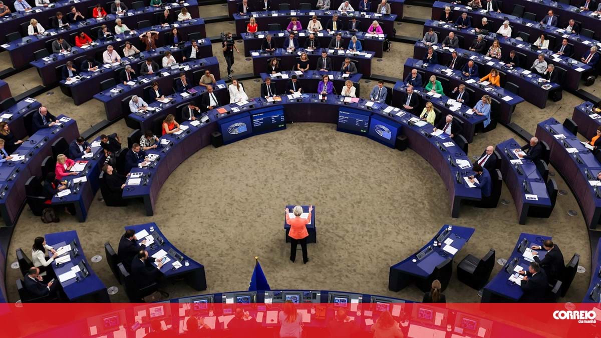 Projeção coloca PPE à frente nas eleições europeias e confirma subida de populistas – Mundo