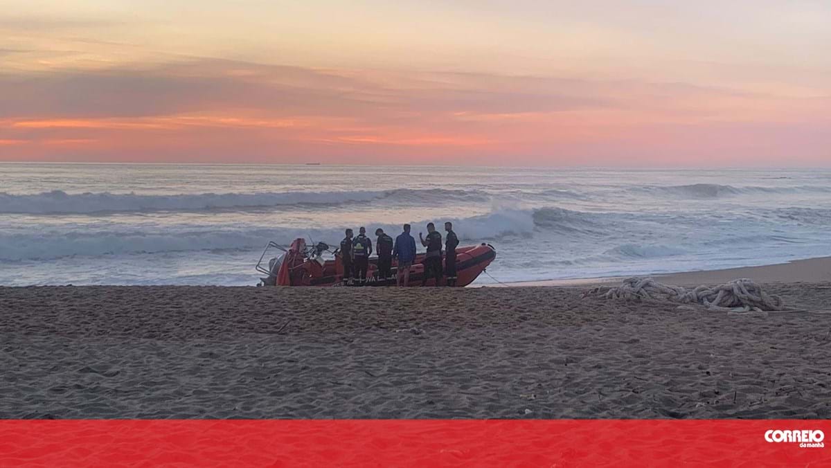 "Ele já não vai aparecer": Pai de jovem desaparecido no mar em Gaia perde esperança de encontrar o filho