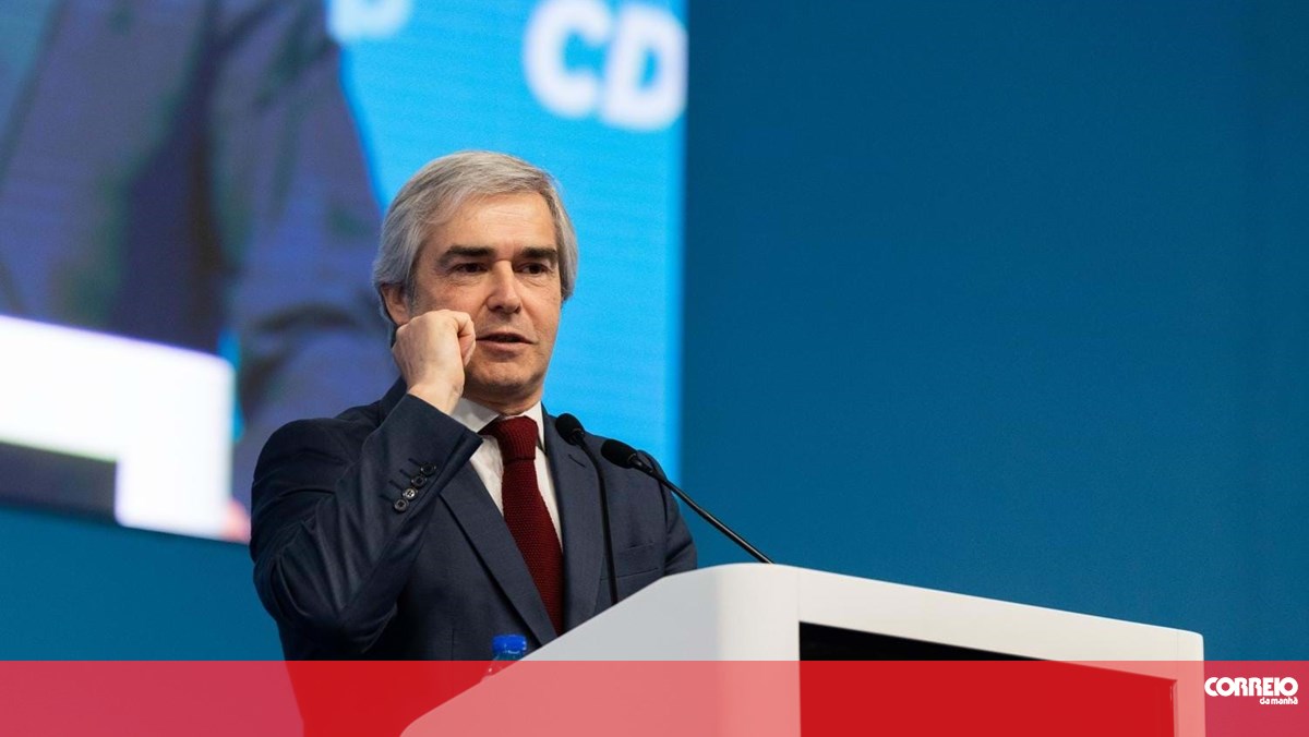 Ministro da Defesa nega medida para recrutar jovens delinquentes e está disponível para ir à AR