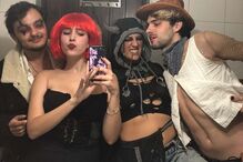 Jacques Costa com amigos