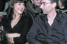 Os jornalistas da SIC, Teresa Dimas e Bento Rodrigues  