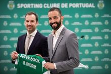 Presidente com o técnico