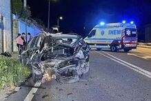 Despista-se de carro em Famalicão e foge do local quando os bombeiros chegaram