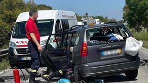 Colisão entre três viaturas faz dois feridos na EN119 em Biscainho