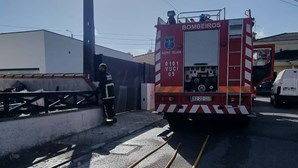Mulher ferida em incêndio numa habitação em Aveiro