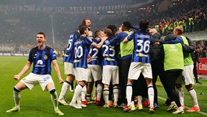 Vitória no dérbi de Milão dá título ao Inter em Itália
