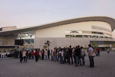 Votação a 27 de abril terá lugar no Estádio do Dragão