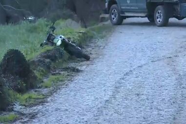 Motard morre em despiste contra boca de incêndio e poste em Vila do Conde