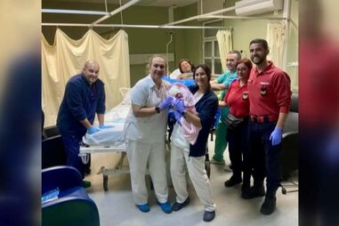 Bebé nasce em ambulância dos bombeiros de Estremoz