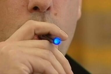 Cigarros eletrónicos com canábis chegam às ruas 