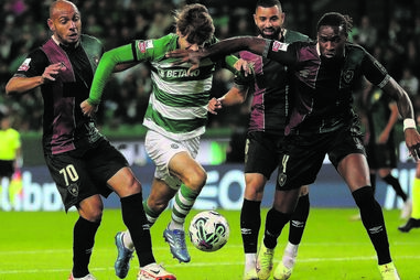 Sporting-Estrela da Amadora é um dos jogos visados  