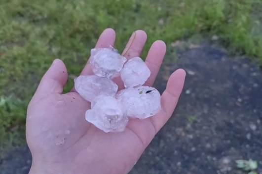 Granizo do tamanho de ovos cai em cidade do leste da China 