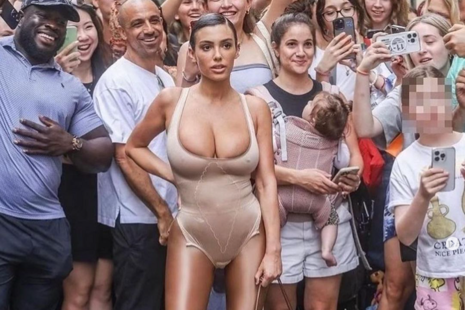 Bianca Censori, namorada de Kanye West