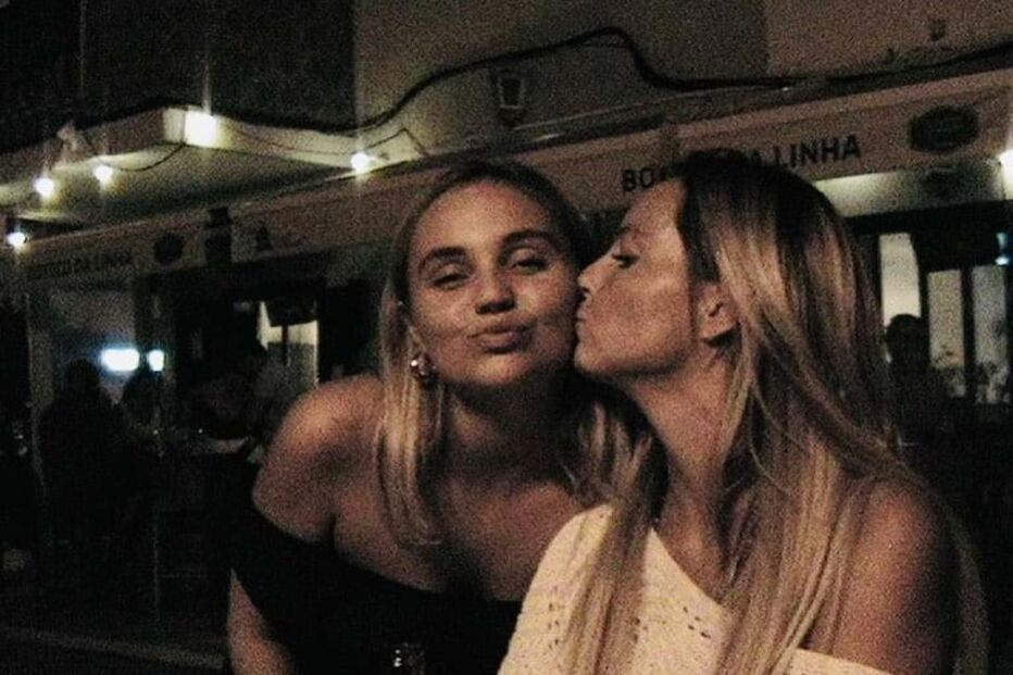 Bárbara Norton de Matos com a filha Luz