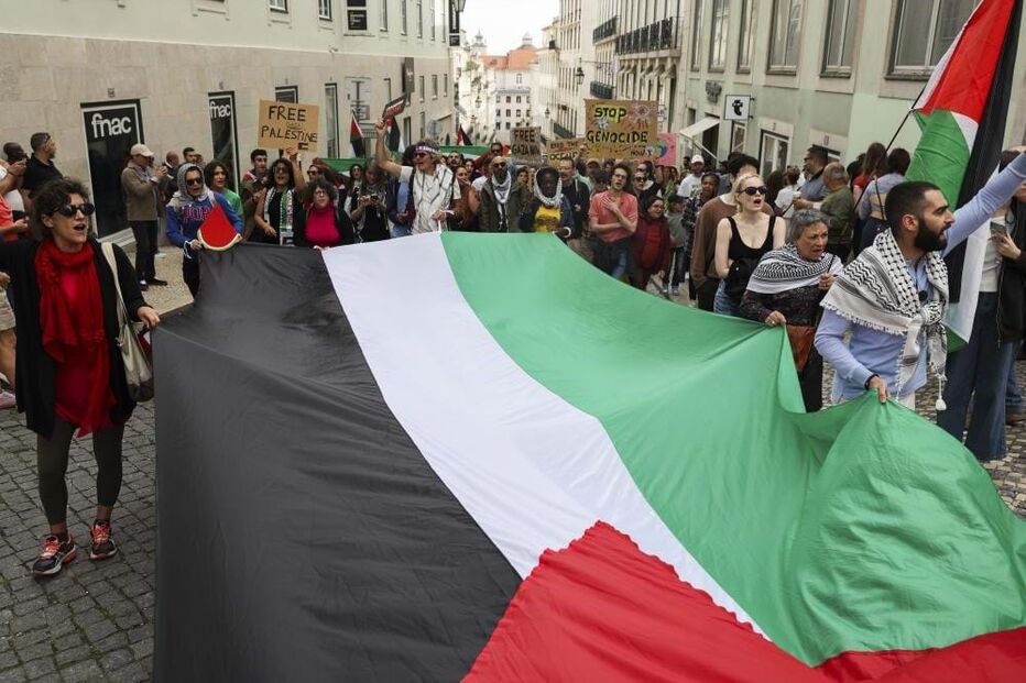 Marcha pela Palestina arranca em Lisboa com várias centenas de pessoas