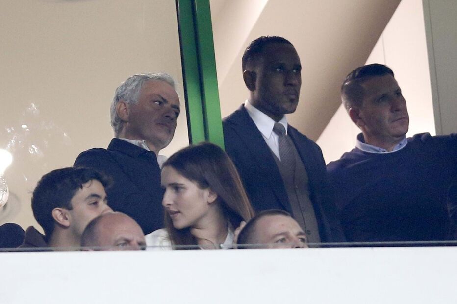 Mourinho assistiu ao clássico entre Benfica e Sporting