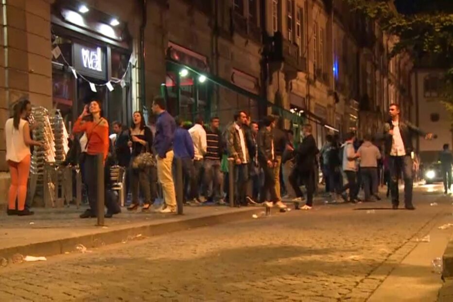 Seguranças cobram dívidas à pancada em bares no Porto e em Vila Nova de Gaia