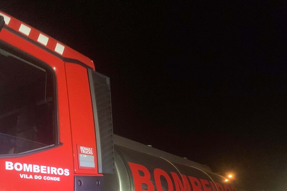 Incêndio na empresa Correia e Correia