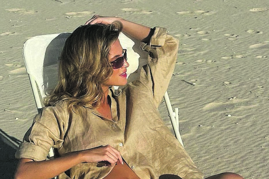 A atriz Júlia Palha passou os dias de calor em Tavira, no Algarve