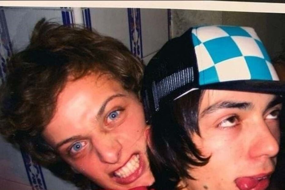 Diogo Valsassina e Francisco Adam no aniversário dos 16 anos da morte do ator