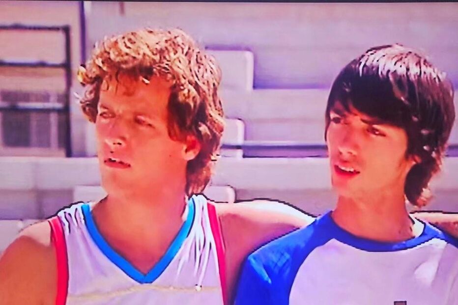 Diogo Valsassina e Francisco Adam no aniversário dos 18 anos da morte do ator